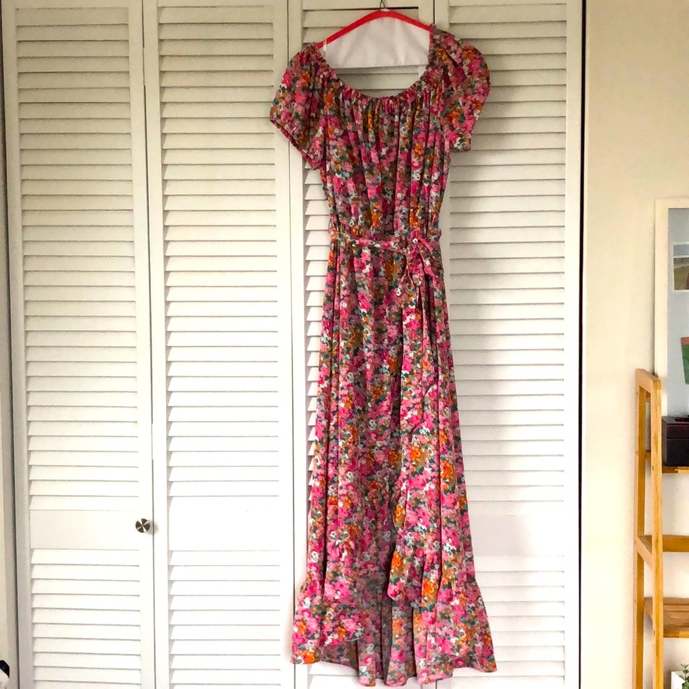 Floral Dress (LIKE NEW)